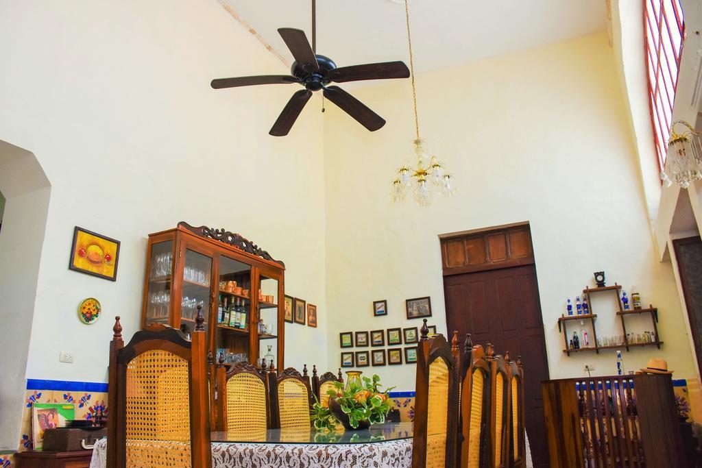 Hotel Casa Marlene à Valladolid  Extérieur photo