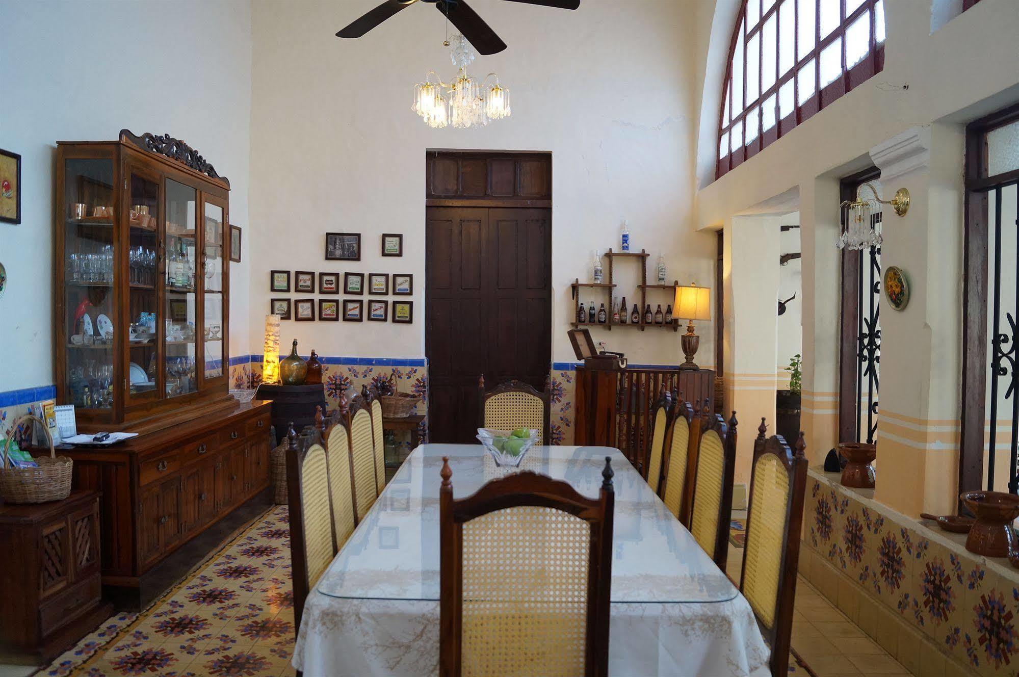 Hotel Casa Marlene à Valladolid  Extérieur photo